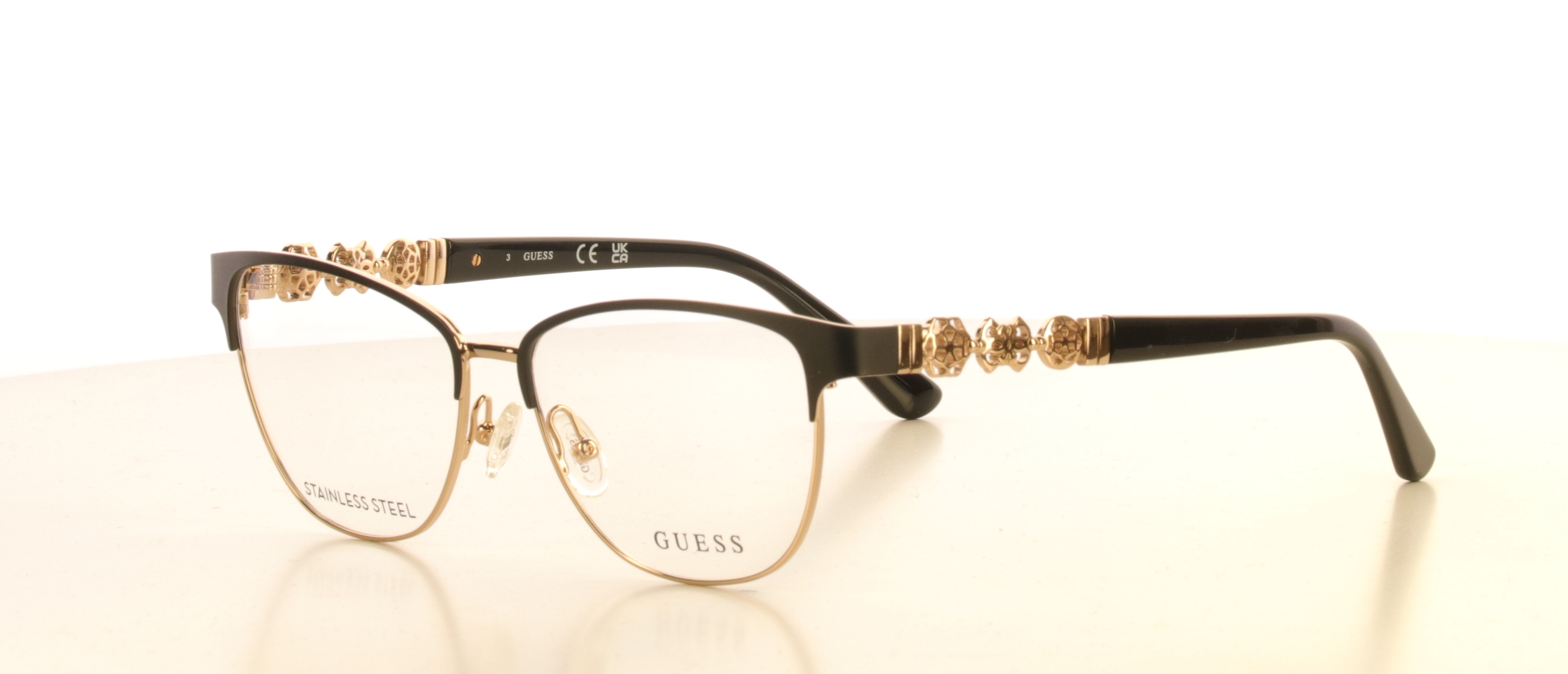 Rama ochelari vedere Guess