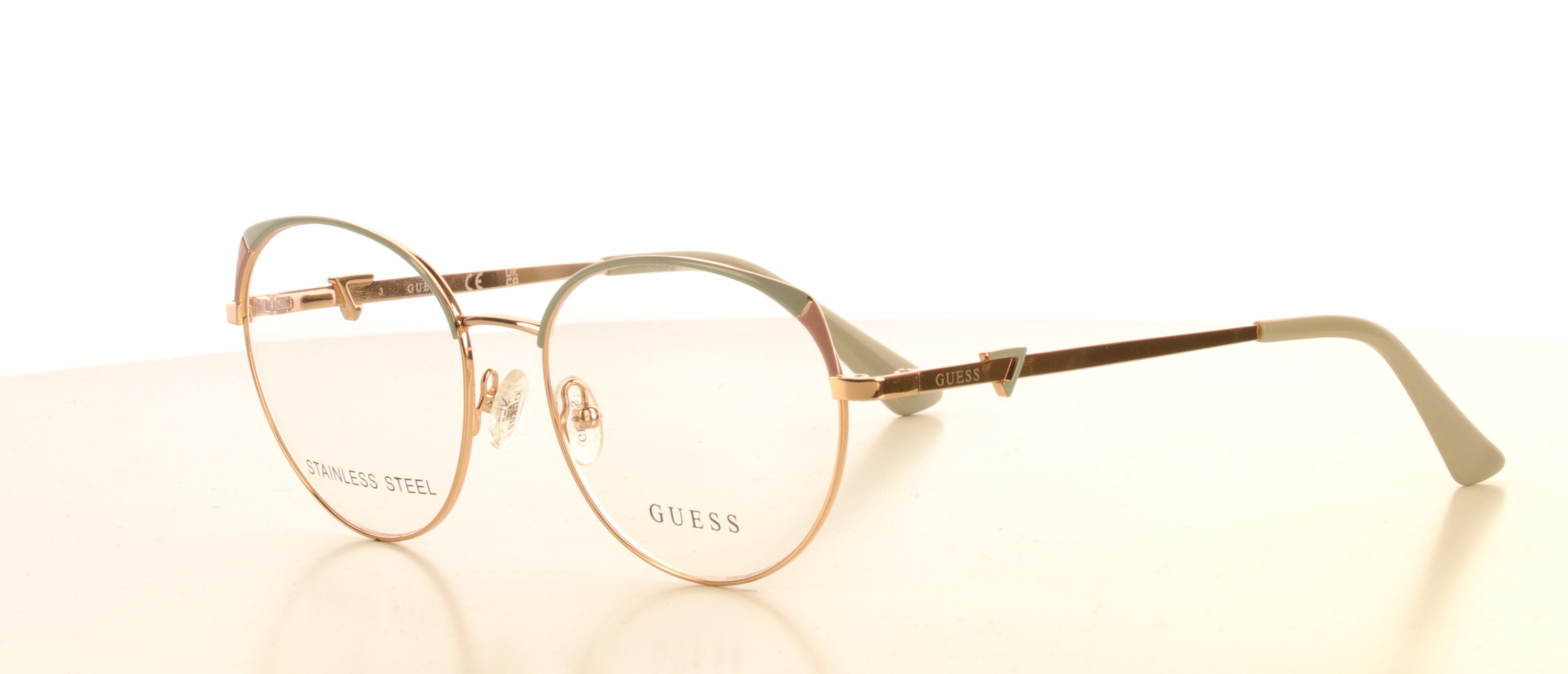 Rama ochelari vedere Guess